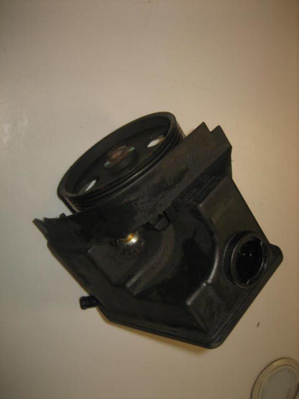 Pompe de direction PEUGEOT 206 PHASE 1  - 1