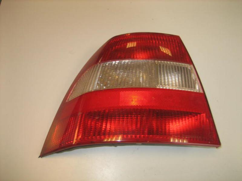 Fanale posteriore principale sinistro (luci) OPEL VECTRA B PHASE 1 Diésel - 1