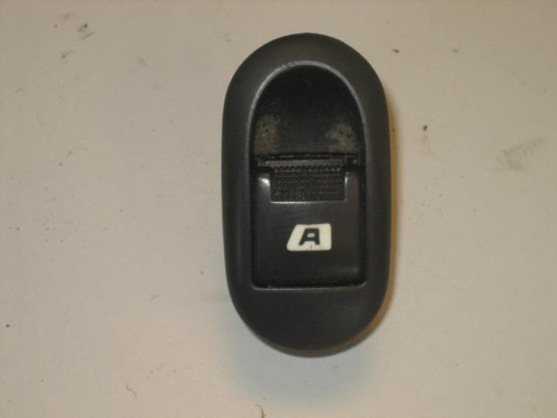 Interruttore lavacristalli anteriore destro CITROEN C2 PHASE 1 Diésel - 1