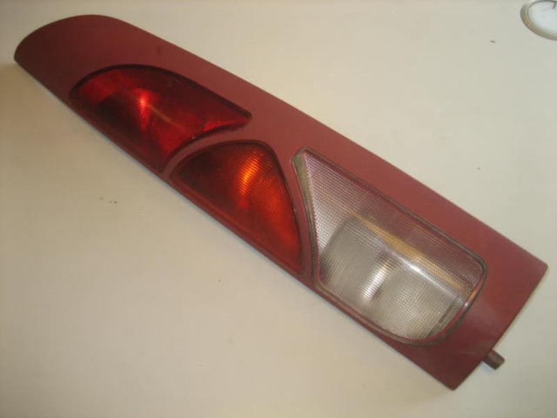 Fanale posteriore principale destro (luci) RENAULT KANGOO 1 PHASE 1 Diésel - 1
