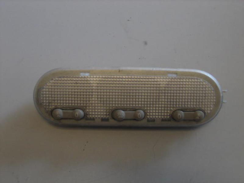Eclairage de plafonnier RENAULT MEGANE 2 PHASE 1 Diesel - 1