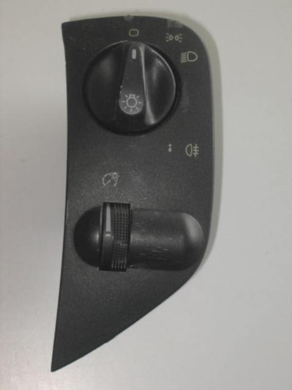 Pulsante/interruttore SEAT IBIZA 2 PHASE 2  - 1