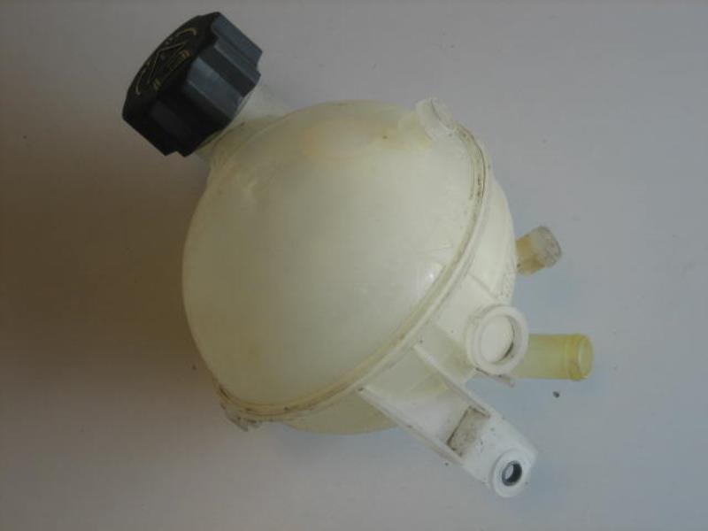 Vase d'expansion CITROEN C4 1 PHASE 2 Diesel - 1