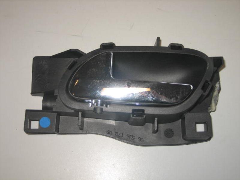 Maniglia interna posteriore sinistra PEUGEOT 407 PHASE 1 Diésel - 1