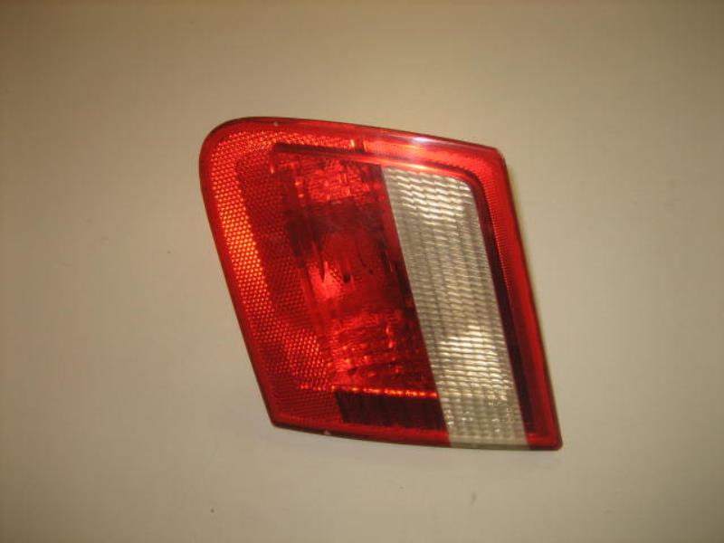 Feu arriere secondaire gauche (feux) BMW SERIE 3 E46 TOURING PHASE 2 BREAK Diesel - 1