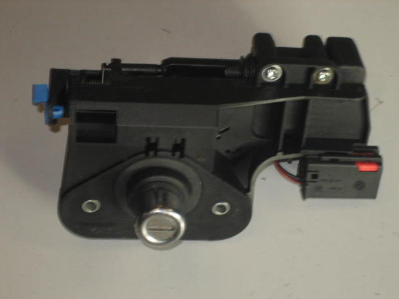 Attuatore serratura portellone posteriore OPEL CORSA C PHASE 1 Diésel - 1
