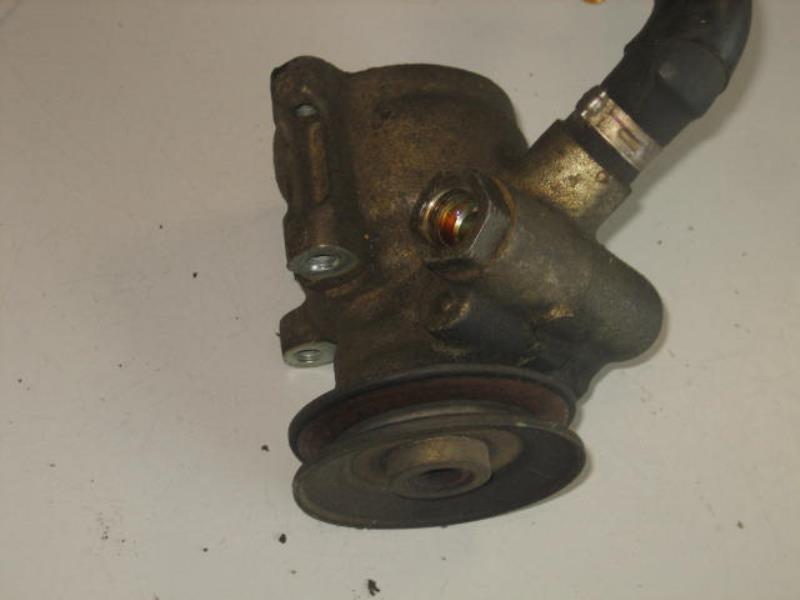 Pompe de direction CITROEN C15 Diesel - 1