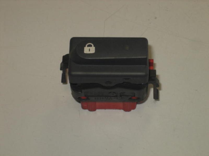 Commande de fermeture centralisee RENAULT CLIO 2 PHASE 2 Diesel - 1