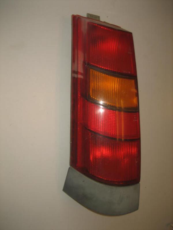 Fanale posteriore principale sinistro (luci) RENAULT SUPER 5 Diésel - 1