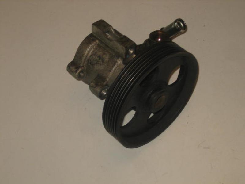 Pompe de direction PEUGEOT 306 BREAK Diesel - 1