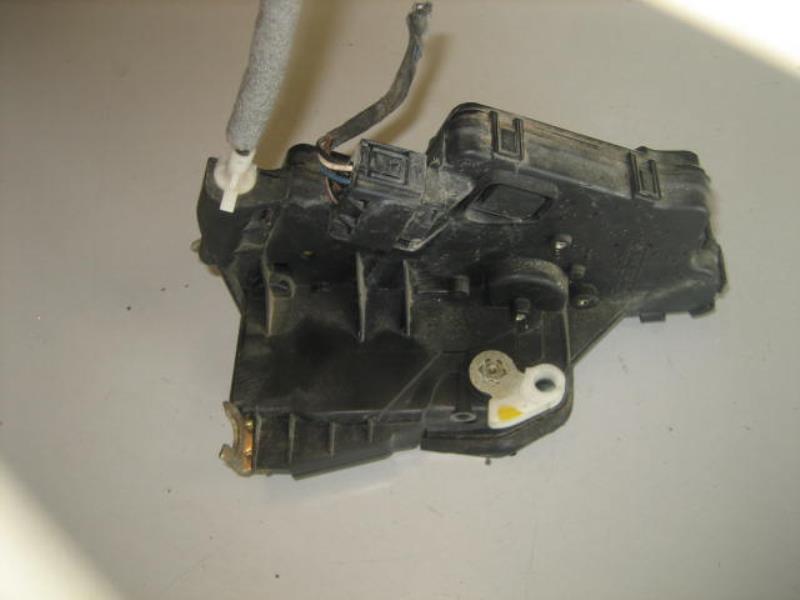Serrure arriere gauche BMW SERIE 3 E46 PHASE 2 Diesel - 1