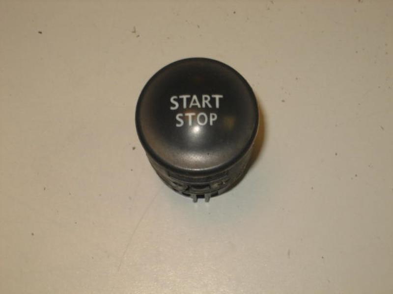 Bouton de demarrage RENAULT MEGANE 3 PHASE 1 Diesel - 1