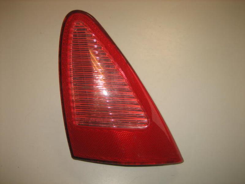 Gruppo ottico posteriore secondario destro (luci) ALFA ROMEO 147 PHASE 1 Gasolina - 1