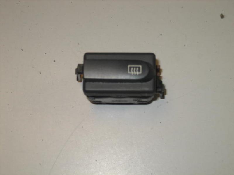 Commande degivrage lunette arriere RENAULT CLIO 2 PHASE 2 Diesel - 1