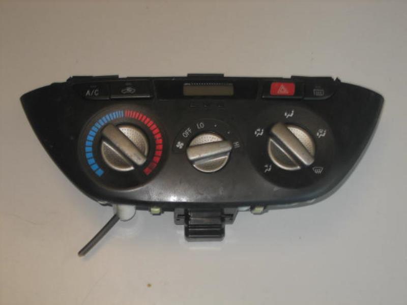 Commande chauffage TOYOTA RAV4 2 PHASE 1 Diesel - 1