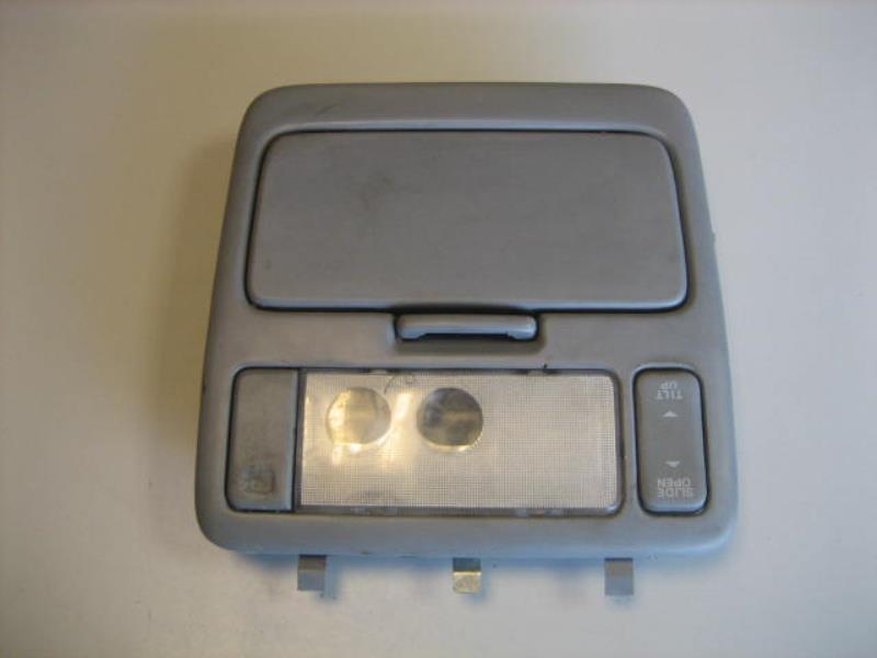 Eclairage de plafonnier TOYOTA RAV4 2 PHASE 1 Diesel - 1