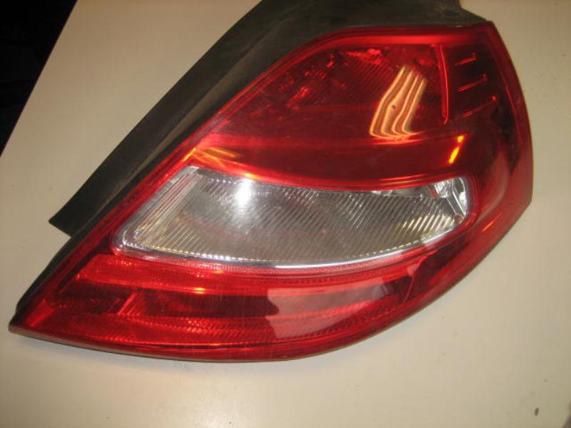Fanale posteriore principale destro (luci) RENAULT MEGANE 2 PHASE 1 Gasolina - 1