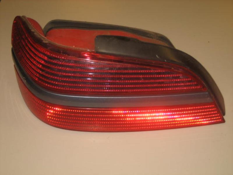 Fanale posteriore principale sinistro (luci) PEUGEOT 406 PHASE 2 Diésel - 1