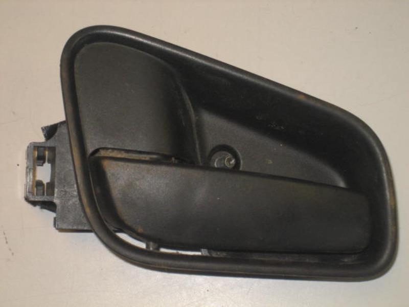 Maniglia interna anteriore sinistra PEUGEOT BIPPER Diésel - 1
