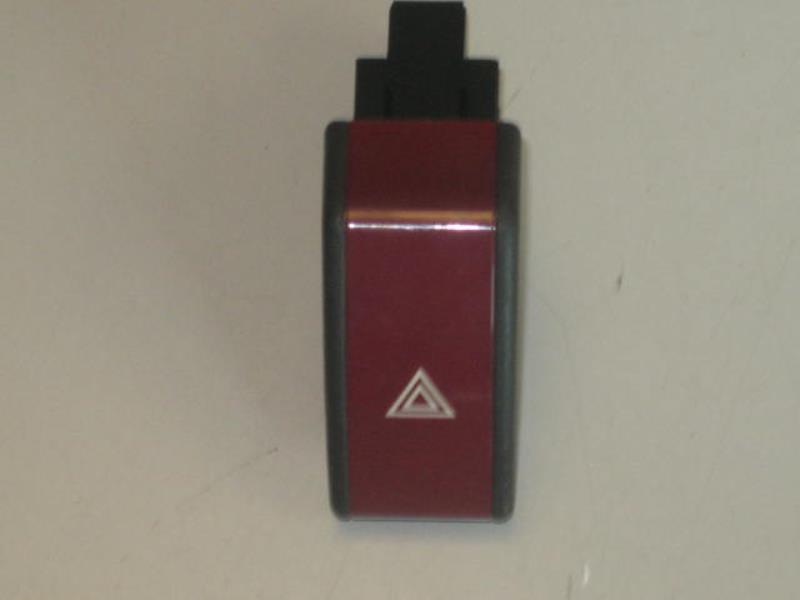Bouton de warning OPEL CORSA C PHASE 2 Essence - 1