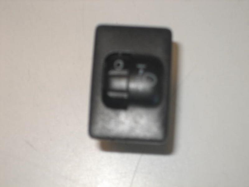 Commande de phare TOYOTA YARIS 2 PHASE 1 Diesel - 1