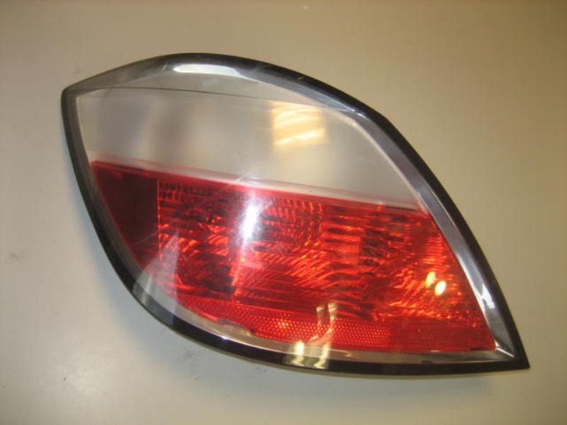 Fanale posteriore principale sinistro (luci) OPEL ASTRA H PHASE 1 Diésel - 1