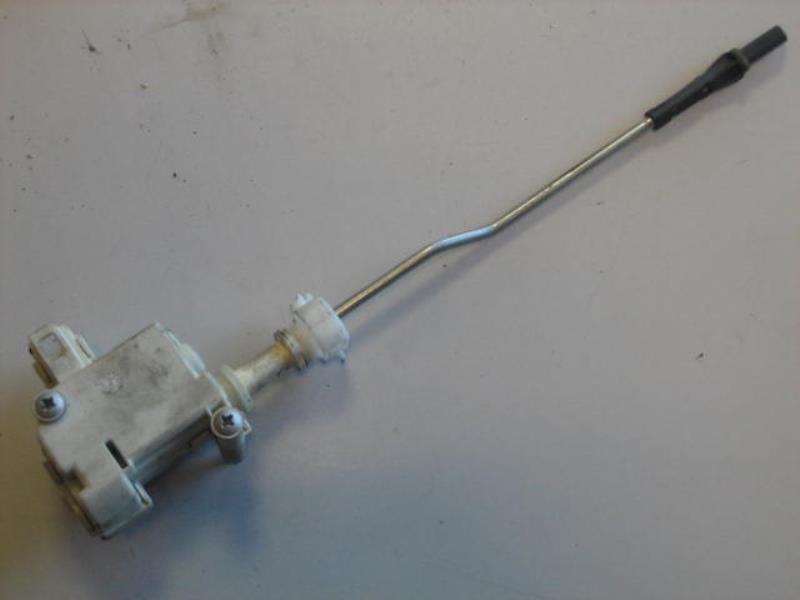Attuatore chiavistello sportello carburante VOLKSWAGEN GOLF 5 Diésel - 1