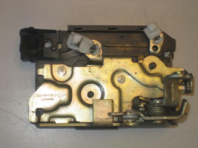 Serrure avant droit RENAULT SUPER 5 Essence - 1