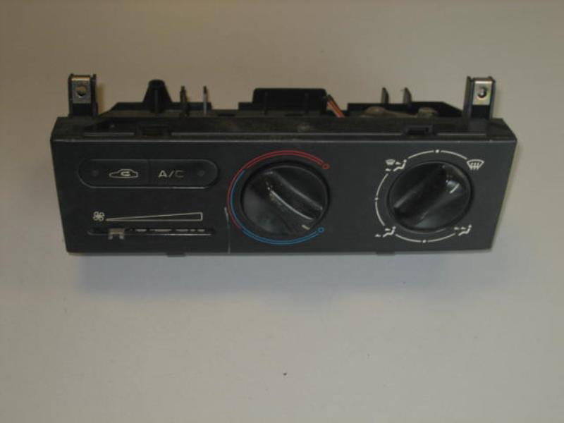 Commande chauffage PEUGEOT 406 PHASE 1 Diesel - 1