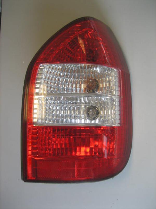 Fanale posteriore principale destro (luci) OPEL ZAFIRA A PHASE 2 Diésel - 1