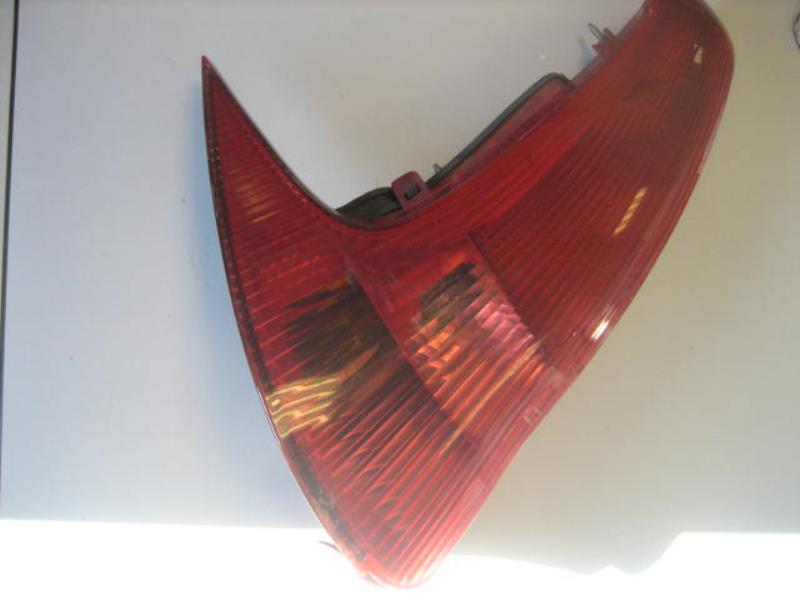Fanale posteriore principale sinistro (luci) PEUGEOT 206 PHASE 2 BREAK Diésel - 1