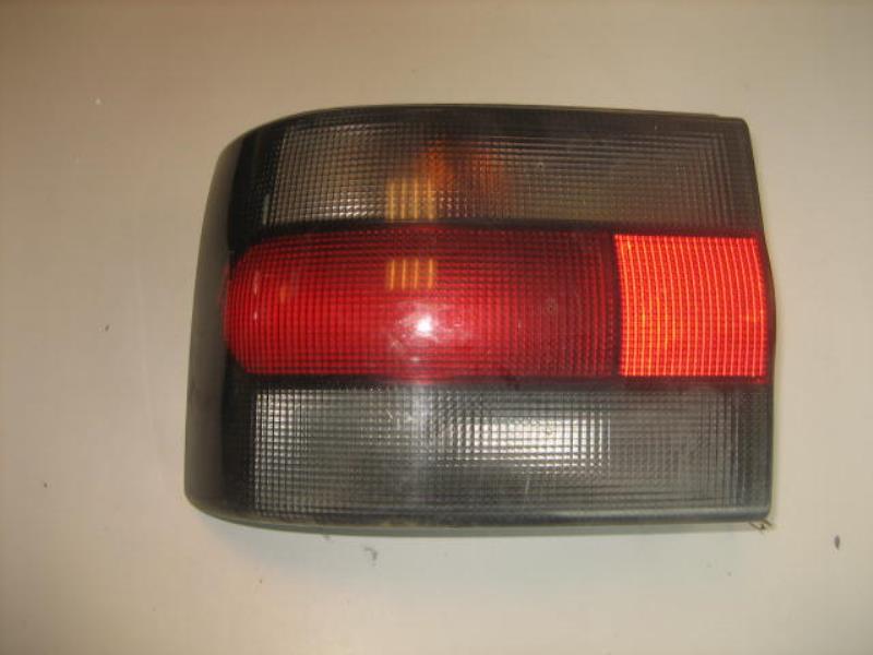 Fanale posteriore principale sinistro (luci) RENAULT R19 PHASE 2 Diésel - 1