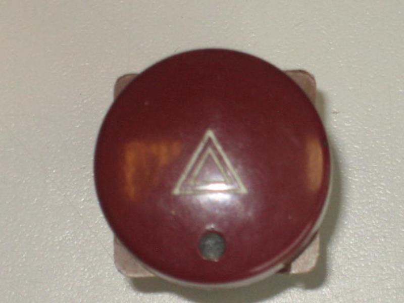 Bouton de warning CITROEN XSARA PHASE 2 Essence - 1