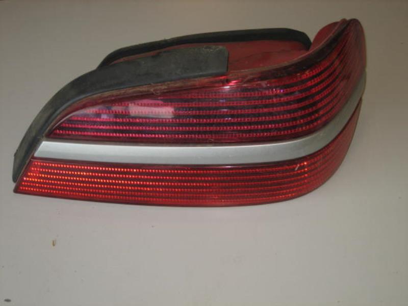 Fanale posteriore principale destro (luci) PEUGEOT 406 PHASE 2 Diésel - 1
