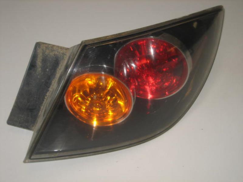 Fanale posteriore principale destro (luci) MAZDA 3 1 PHASE 1 Diésel - 1