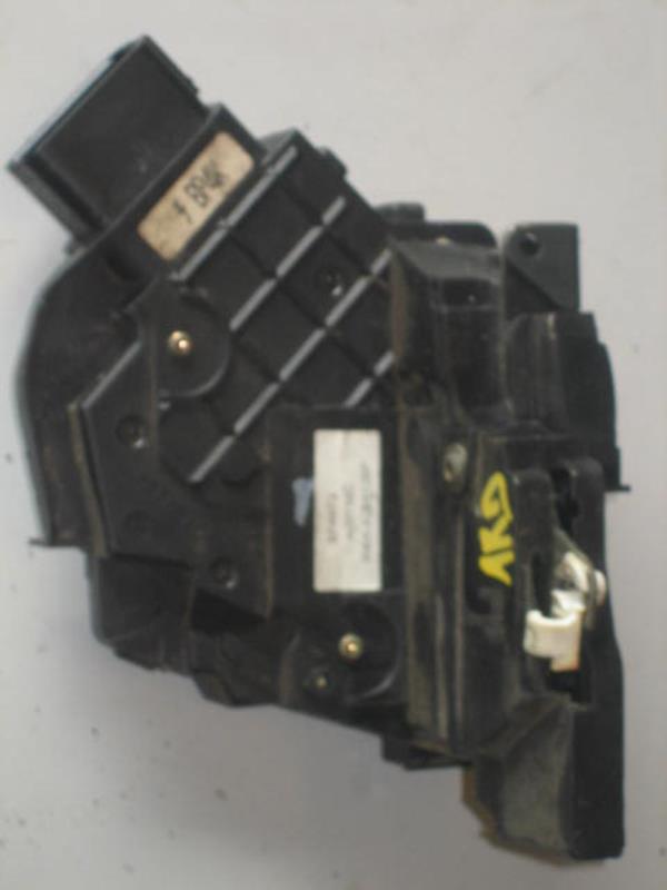 Serrure arriere droit MAZDA 3 1 PHASE 1 Diesel - 1
