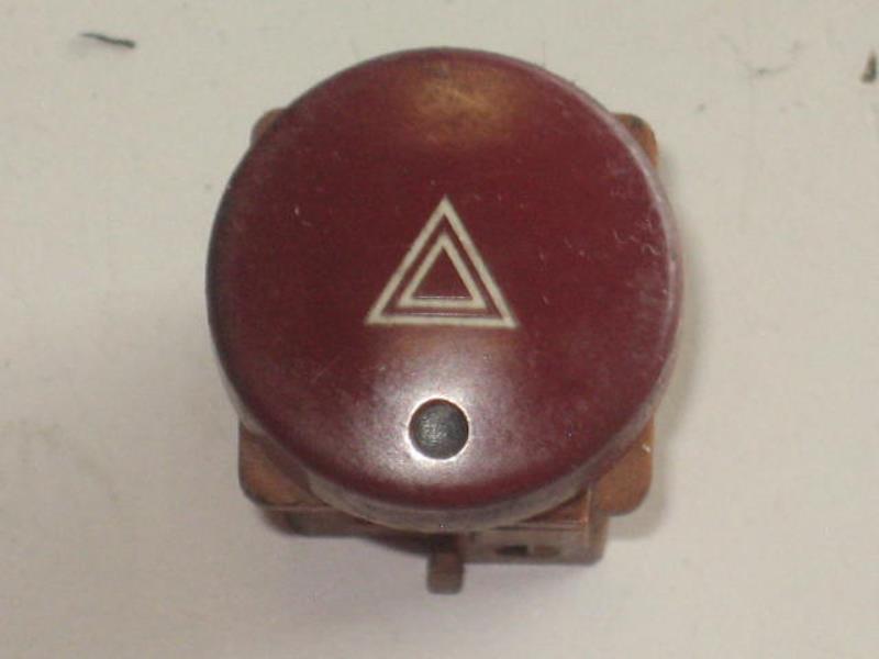 Bouton de warning CITROEN XSARA PHASE 2 Diesel - 1