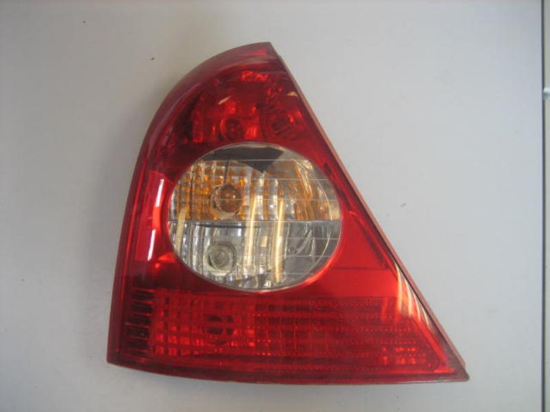Fanale posteriore principale sinistro (luci) RENAULT CLIO 2 CAMPUS PHASE 1 Diésel - 1