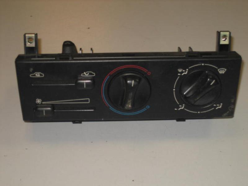 Commande chauffage PEUGEOT 406 PHASE 1 Essence - 1