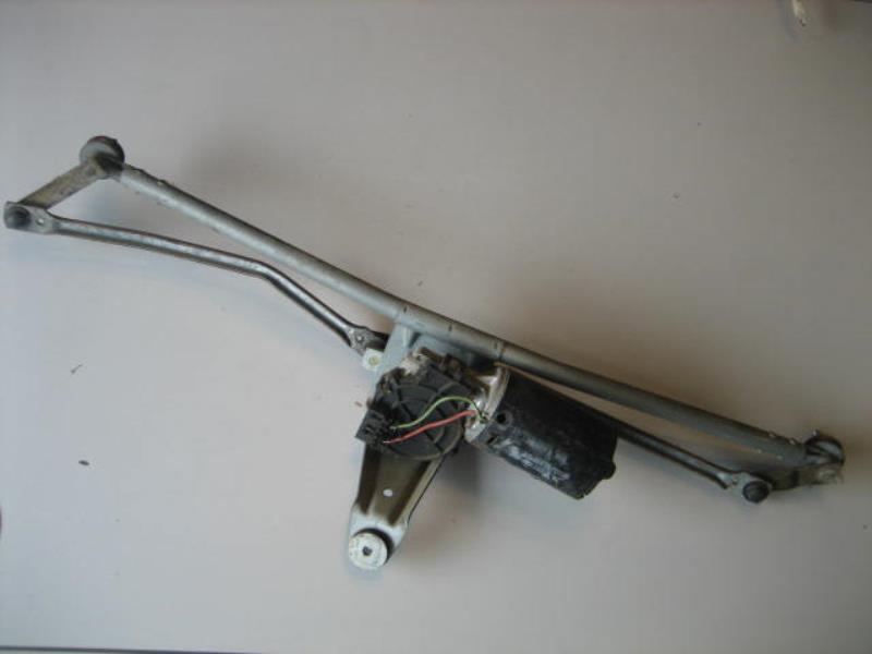Mecanisme essuie glace avant RENAULT R11 Essence - 1