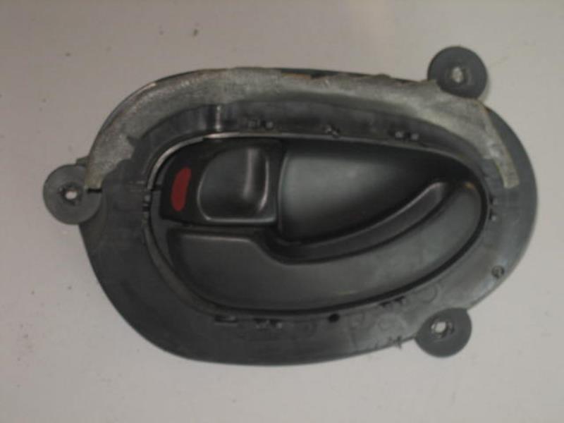 Maniglia interna anteriore sinistra PEUGEOT 406 COUPE Diésel - 1