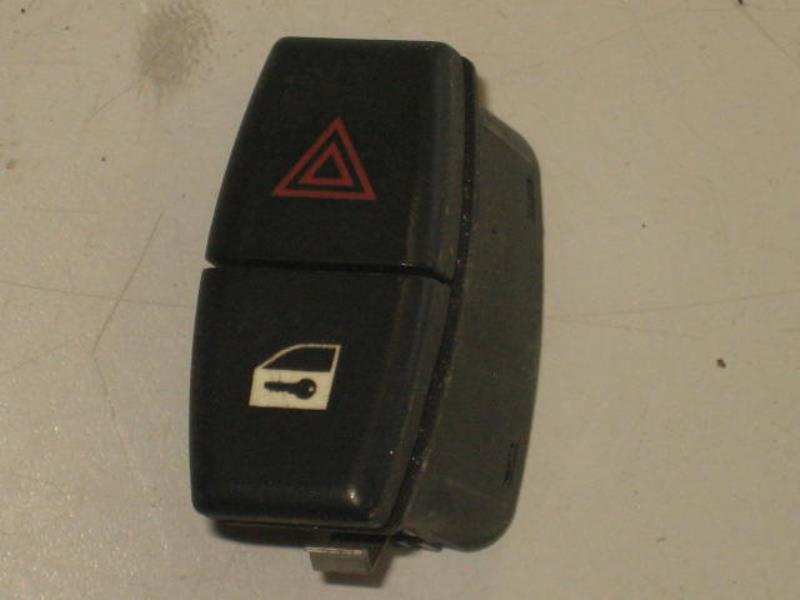 Bouton de warning BMW SERIE 5 E60 PHASE 2 Diesel - 1