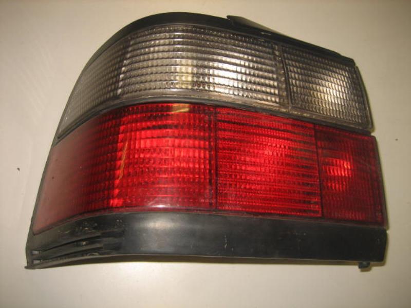 Fanale posteriore principale sinistro (luci) ROVER 200 1 PHASE 2 Diésel - 1