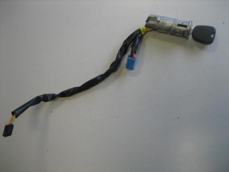 Neiman PEUGEOT 206 PHASE 2 BREAK Essence - 1