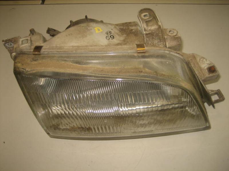 Gruppo ottico anteriore principale destro (luci)(faro) TOYOTA CARINA 3 Gasolina - 1