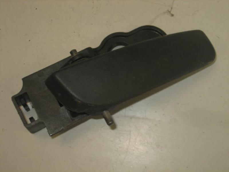 Maniglia interna anteriore sinistra PEUGEOT BIPPER Diésel - 1