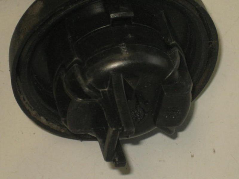 Tappo carburante PEUGEOT 307 PHASE 1 Gasolina - 1