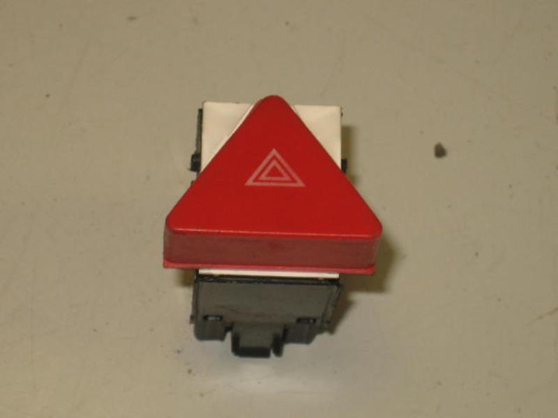 Interruttore luci emergenza VOLKSWAGEN TOURAN 1 PHASE 1 Diésel - 1