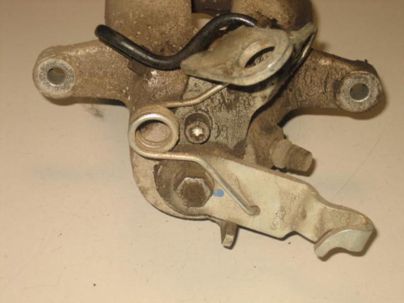 Pinza freni posteriore destra VOLKSWAGEN TOURAN 1 PHASE 1 Diésel - 1