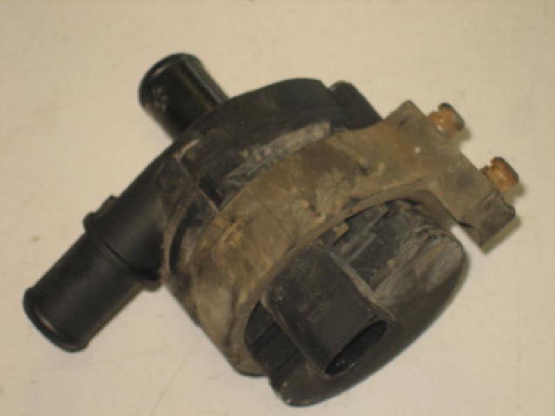 Pompe à eau RENAULT SCENIC 2 PHASE 2 Diesel - 1